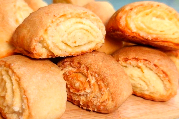 Вкусное и быстрое печенье на кефирном тесте