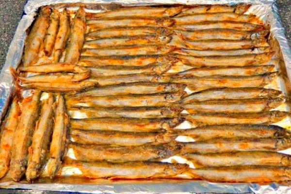 Мойва в духовке: простое и вкусное блюдо за полчаса