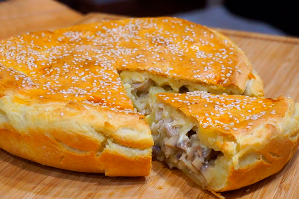Сытный пирог с вкусной начинкой